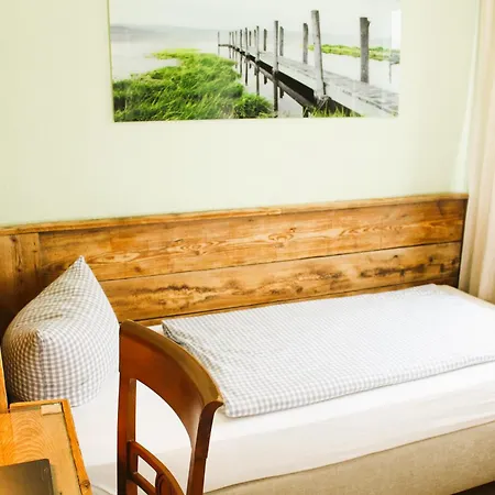 Haus Am Bach - Gemuetliche Pension Guest house 2*