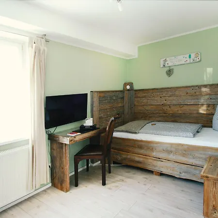 Guest house Haus Am Bach - Gemuetliche Pension